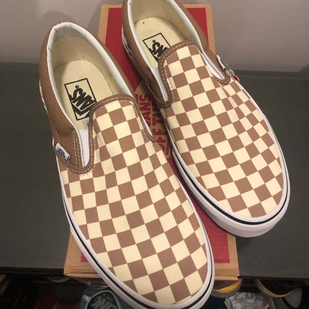 Vans Slip On “Tiger Eyes” Men Size 8.5/Women’s 10